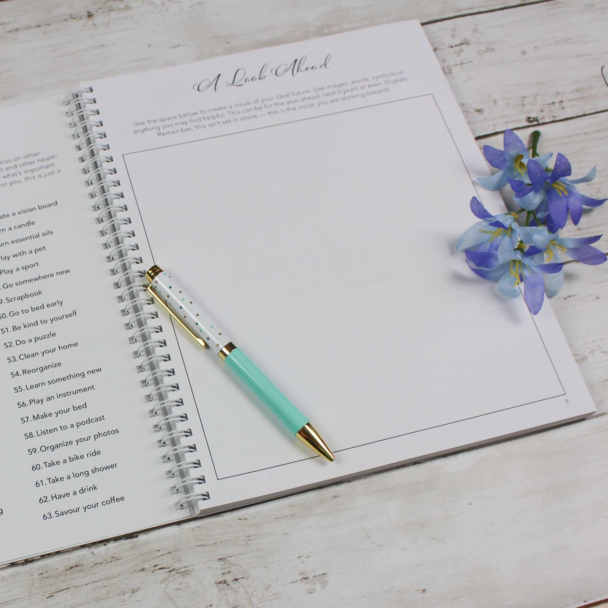 Undated Planner, Black - Scribbly 